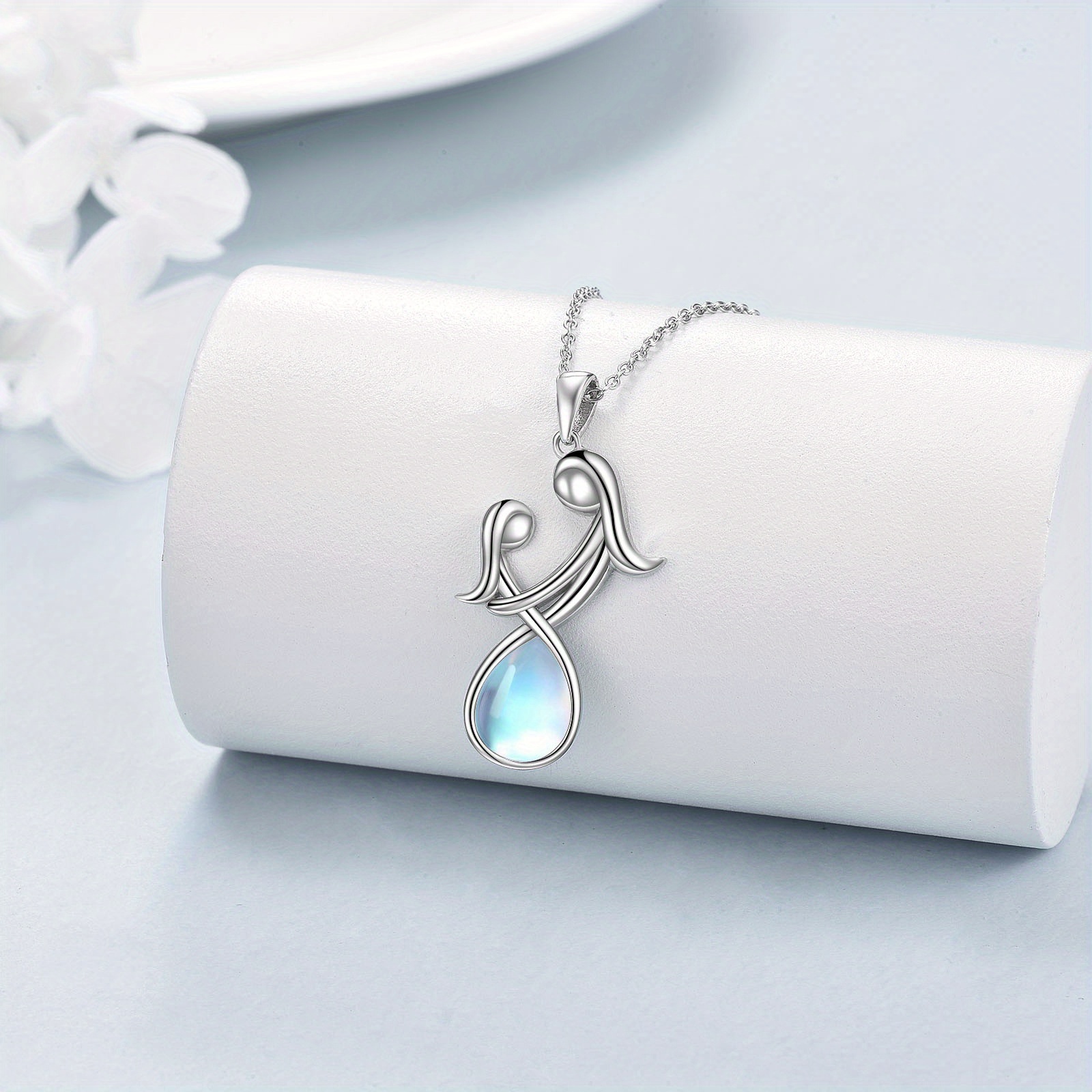 Women's 925 Sterling Silver Moonstone Pendant Necklace